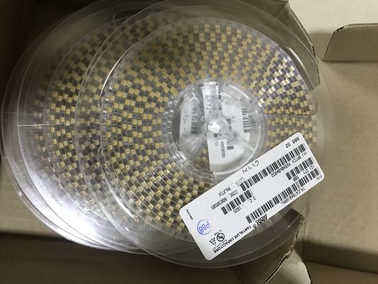 GRM0335C1H5R6BA01D 5.6pF ±0.1pF 0402 MLCC avec diélectrique C0G (NP0) 50V pour une stabilité ultime, facteur Q élevé, ultra-faible perte, sans halogène et emballage sur bande et bobine pour circuits automobiles