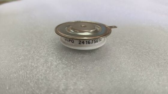 VS-ST303C12CFK0 1200V 300A Module IGBT Faible Vce (sat) Faible Perte Haute Robustesse Intégré NTC Commutation rapide Pour les entraînements industriels et les onduleurs UPS