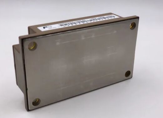 1MB1300SA-120B-52 1200V 1300A Module IGBT en demi-pont Faible Vce(sat) Grande robustesse face aux courts-circuits Faibles pertes de commutation Technologie à ajustement serré Pour entraînements industriels lourds et onduleurs haute puissance