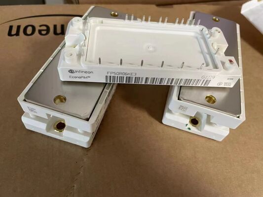 Module PIM FP50R06KE3 600V 50A Faible VCE(sat) Faible perte de commutation NTC intégré Plaque de base en cuivre Haute fréquence de commutation Pour variateurs de moteurs et onduleurs