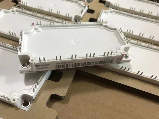 FP100R12KT4 1200V 100A PIM Module IGBT TRENCHSTOPTM IGBT4 Faible VCE (sat) 2.1V Réctificateur intégré et plaque de base de cuivre de frein NTC Faible perte de commutation pour les moteurs