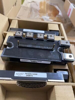 PM100CL1A060 600V 100A IPM 5ème Génération CSTBT™ Faible VCE(sat) 1.75V Puce de Commande et de Protection Intégrée Capteur de Température Sortie d'Erreur UL Reconnu pour les Entraînements et Servomoteurs