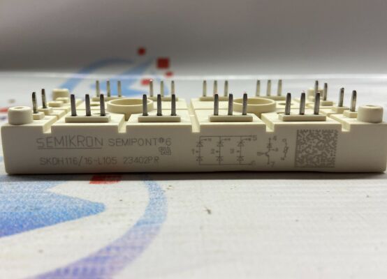 SKDH116/16-L105 1600V 116A IGBT Module 3-Phase Bridge Boost Chopper Intégré NTC Courant de surtension élevée 950A SEMIPONT6 Package Press-In Pin UL Certifié pour les UPS et les entraînements