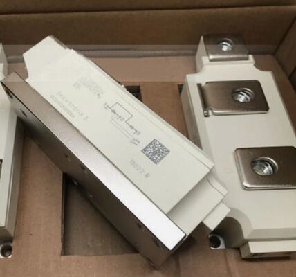 SKKH570/18E 1800V 570A Module Thyristor-Diode Double Série Amplifying Gate Faible VF 1.44V, 19kA Courant de Surtension Base Céramique AlN Contacts à Pression Certifié UL pour Démarreurs Doux
