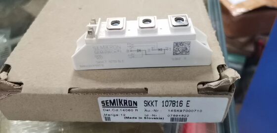 SKKT107B16E 1600V 107A Dual Thyristor Module basse tension VF 1.35V 2.4kA Surge AlN Contact de pression de base en céramique SEMIPACK1 isolé UL Certifié pour démarreurs et entraînements souples
