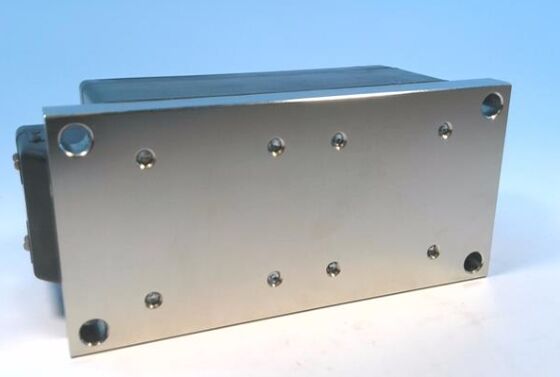 TT600N16KOF 1600V 600A Dual Thyristor Module basse VF 1,32V surtension élevée 21kA technologie de contact sous pression Plaque de base isolée Porte de tranchée UL certifiée pour démarreurs et rectificateurs mous