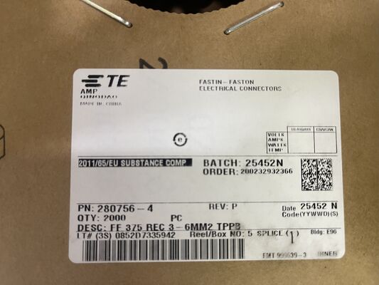 280756-4 Boîtier de connexion 4 positions, pas de 2,5 mm, à sertir, avec verrouillage par friction, montage sur panneau, certifié UL 94V-0, polarisé, courant nominal de 4,5 A pour la distribution d'énergie et les commandes industrielles