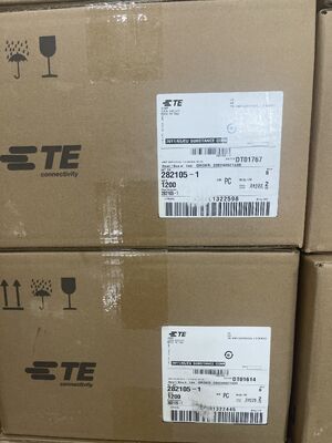 282105-1 3 Position 5,0 mm Tête de fil à planche Verticale à travers le trou Fermeture à friction enveloppée Polarisé 9A pour les alimentations électriques et les commandes industrielles