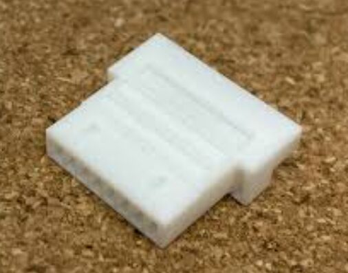 Boîtier de connecteur PALR-08VF à 8 positions et pas de 2,0 mm, série PA, réceptacle, terminaison à sertir, verrouillage positif, conception compacte, courant nominal de 3 A, 100 V CA pour applications fil-à-carte