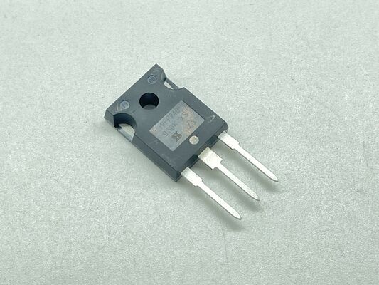 MOSFET N-Chan IRFP240 200V Vdss 20A Id 0.18Ohm Rds(on) commutation rapide boîtier TO-247 fiable pour audio et puissance