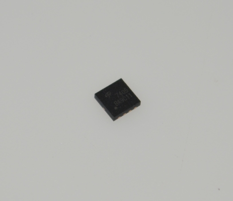 AON7405 30V MOSFET N-Channel 9,5mΩ Rds ((on) 60A Continu DFN5x6-8L -55°C à +175°C AEC-Q101 Qualifié