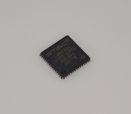 LAN9500A-ABZJ Contrôleur Ethernet avancé USB 2.0 à 10/100 avec haute vitesse 480 Mbps Intégré MAC / PHY et EEPROM Ultra-faible puissance Température industrielle ESD robuste et QFN compact à 36 broches pour les conceptions intégrées