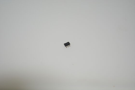 TLV6001IDBVR Amplificateur opérationnel rail-à-rail 1,8 V à 5,5 V faible consommation 10 µA GBW 1 kHz Micro-boîtier SOT-23 pour capteurs alimentés par batterie et appareils portables